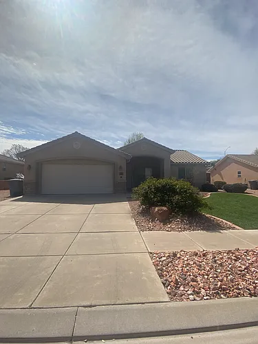 2179 W 1610 N Photo 1