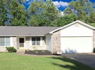 431 E Beacon Dr, Youngstown, OH