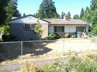 2332 NE 128th St, Seattle, WA 98125