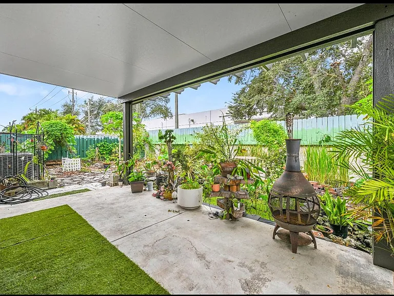 13761 N Garden Cove Cir — Photo 28