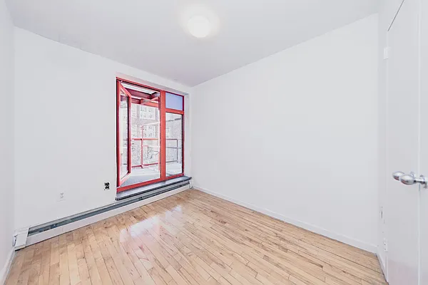 Rented by The Downtown LLC | media 11