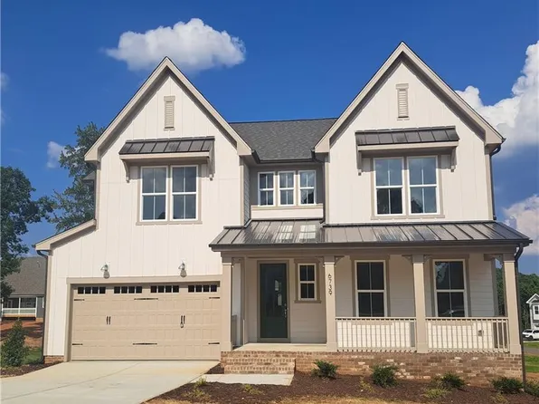 6739 Honeycutt Reserve Dr, Oak Ridge, NC 27310