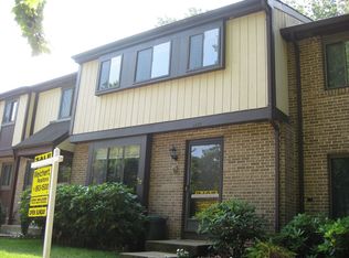 5822 Oak Ladder Ct, Burke, VA 22015