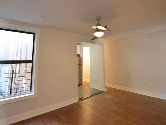 4th image of 170 Woodruff Ave APT 2C