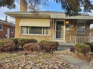 17685 Sprenger Ave, Eastpointe, MI