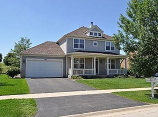 270 Foxford Dr, Cary, IL 60013