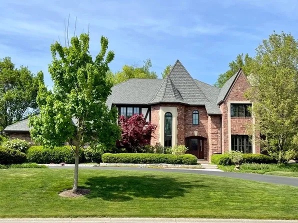 11448 Ridgewood Ln, Burr Ridge, IL 60527