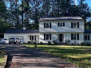 4 Chartwell Ct, Owings Mills, MD 21117