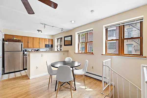 Rented by Urban Luxe | media 3