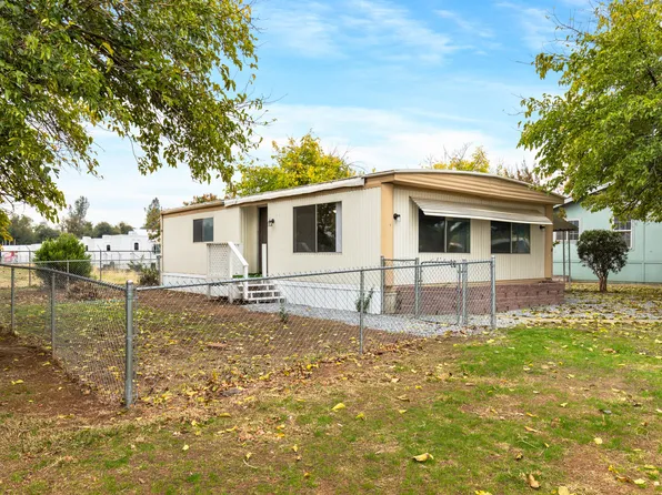 7252 Whitehouse Dr #37, Anderson, CA 96007