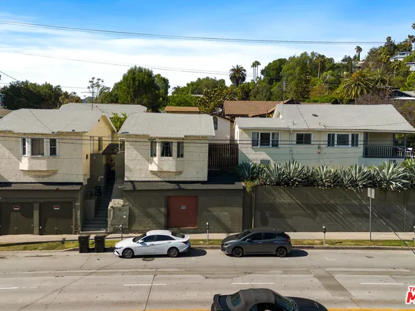 1303 Sanborn Ave, Los Angeles, CA 90027