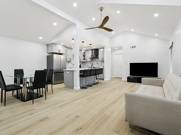 1161 Lake Ave #329 — Photo 3