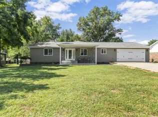 905 Schindler Rd, Perryville, MO 63775