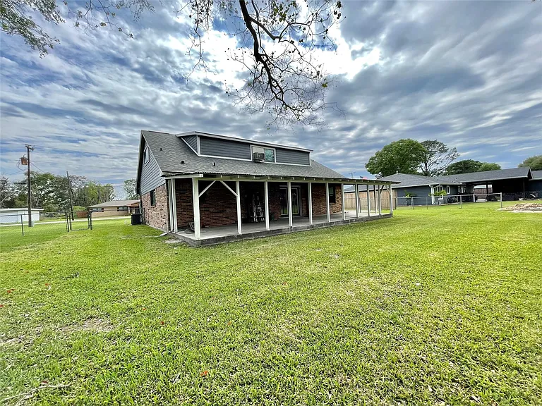 509 Dwyer St — Photo 30