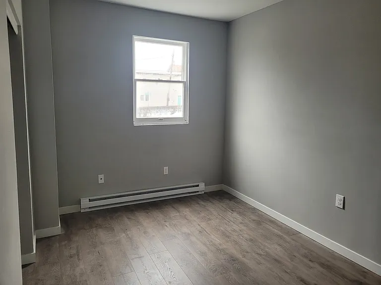 516 Glendon Ave #2 — Photo 9