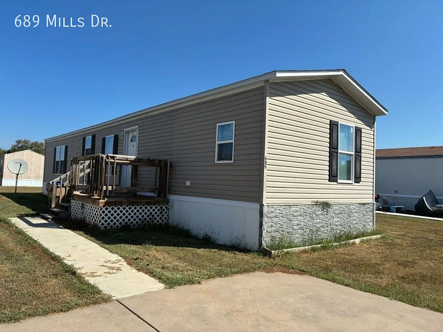 $699 move in special! — Photo 1