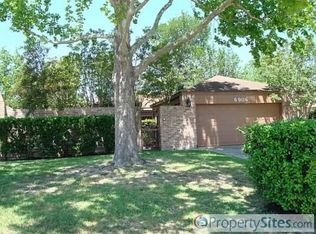 6906 Ambler Dr, Spring, TX 77379