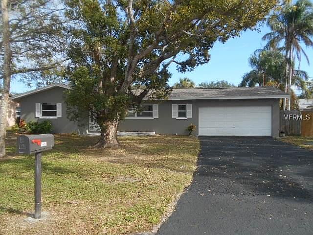 1st image of 1481 Fairfield Dr