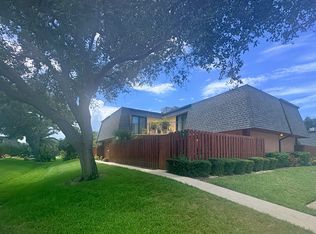 18 Cedar Dunes Dr, New Smyrna Beach, FL 32169