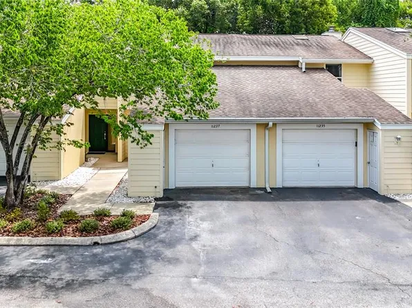 11237 Cedar Hollow Ln, Tampa, FL 33618
