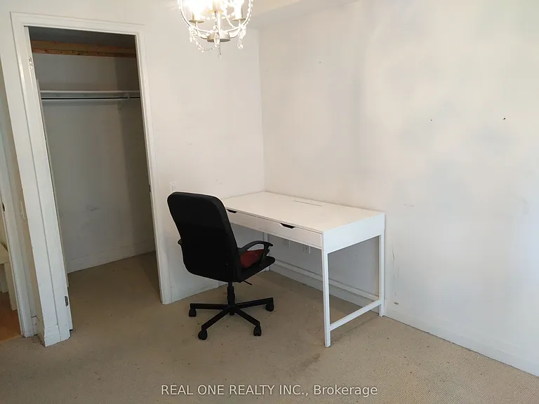 21 Carlton St #306 — Photo 7