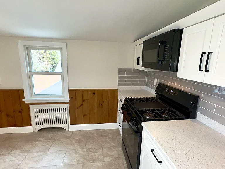 163 Center St #2 — Photo 14