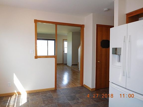 3rd image of 5618 S Barland Ave