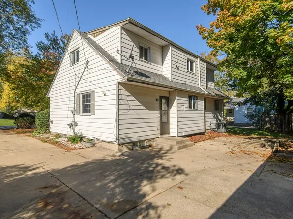 8660 N 53rd St, Brown Deer, WI 53223