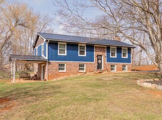 610 Austinville Rd, Wytheville, VA 24382