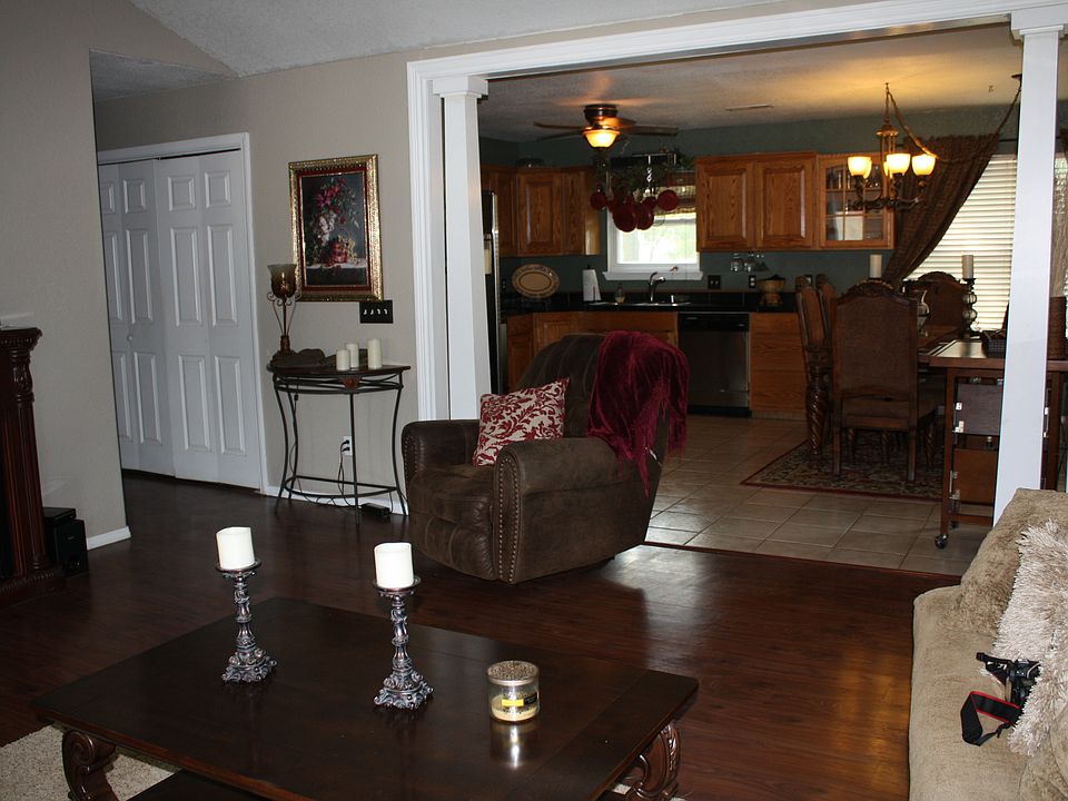 1st image of 2883 Jessica Pl