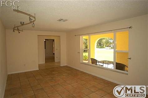 3rd image of 1275 Biltmore Dr
