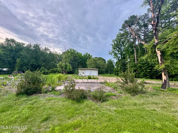 29757 Highway 32, Charleston, MS 38921