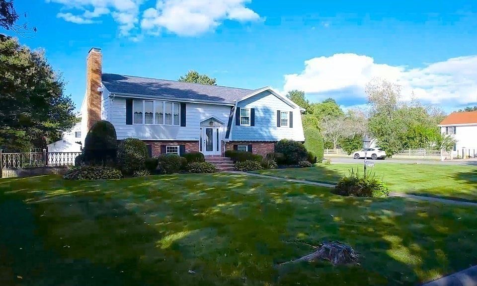 15 Indian Rock Dr, Saugus, MA 01906 Zillow