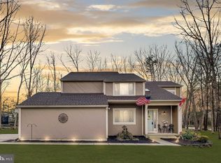 2 Covenger Ct, Medford, NJ 08055