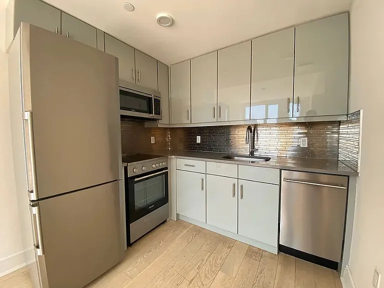 306 W 142nd St #2A — Photo 2