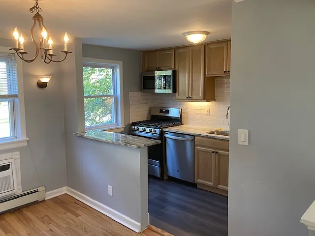 55 Manor Dr #55 — Photo 2