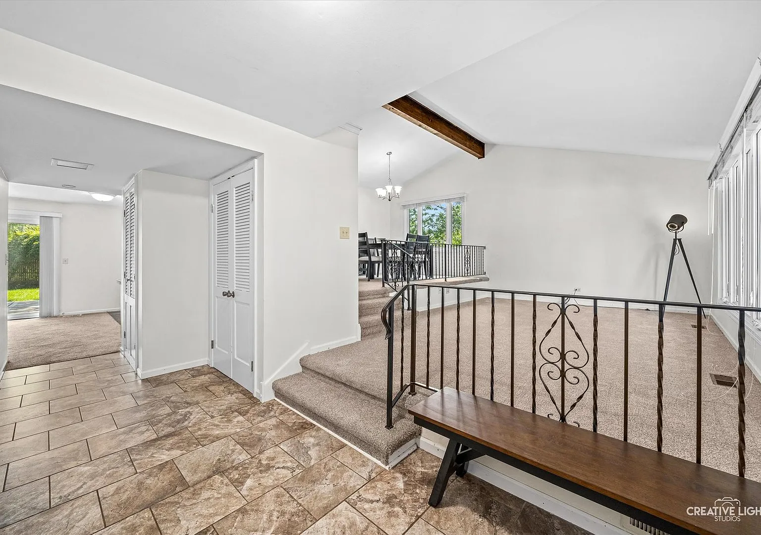 3 bed, 2.5 bath, 1892 sqft, $3,500 — Photo 2