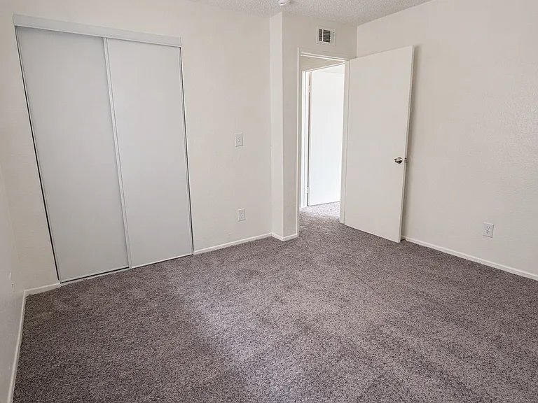 Pinecrest Apartments — Photo 7