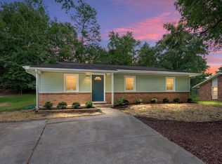 529 Solar Dr, Raleigh, NC 27610