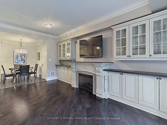 2nd image of 53 Woodbridge Ave #223