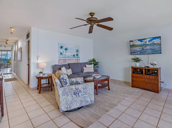 800 S Kihei Rd APT 406, Kihei, HI 96753