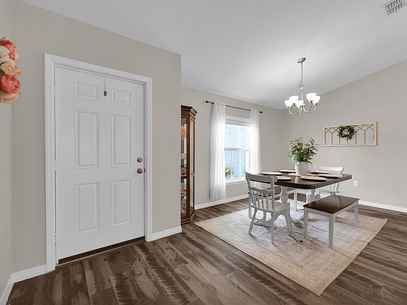 4th image of 4215 SW Elba Street
