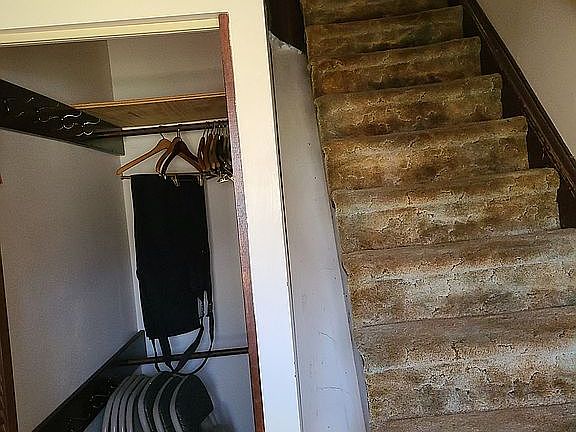Upstairs with coat closet!