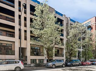 220 S Green St APT 3N, Chicago, IL 60607