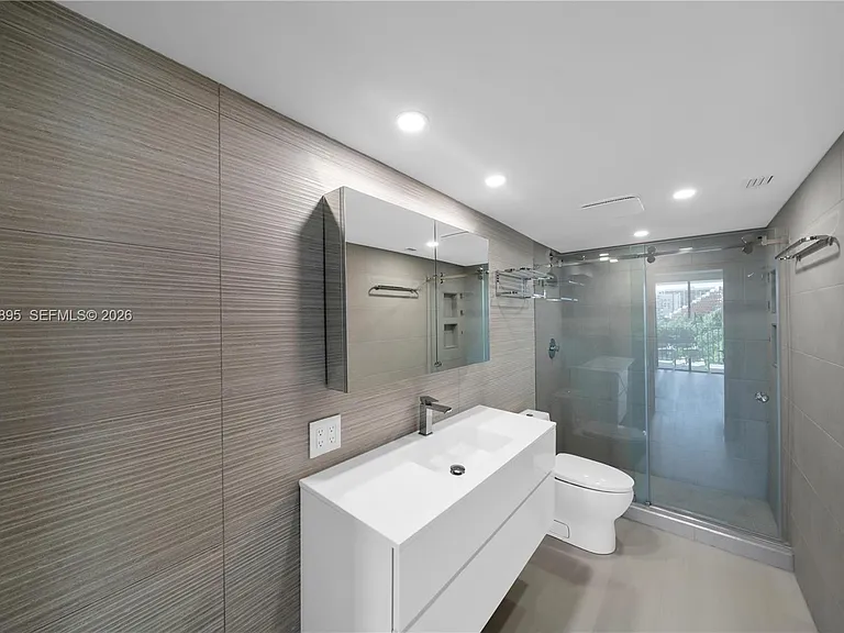 1865 Brickell Ave #A606 — Photo 16