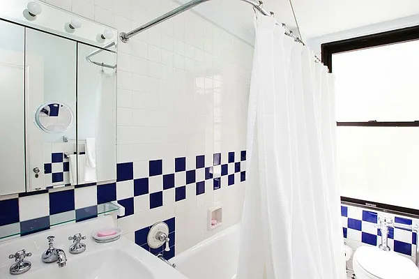 Sold by Keller Williams NYC | media 7