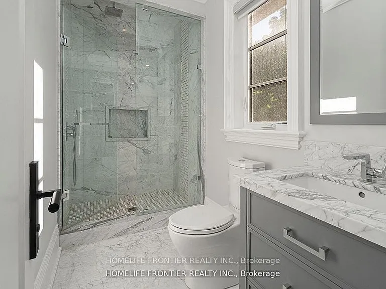 8 Vesta Dr — Photo 24
