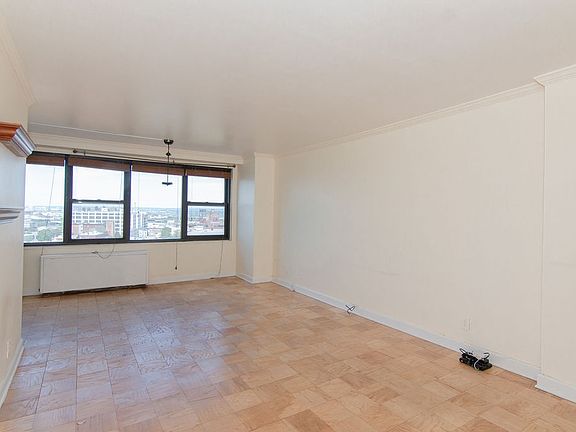 5th image of 225 Saint Pauls Ave #9A
