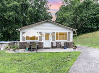 3321 Daniels Rd, California, KY 41007