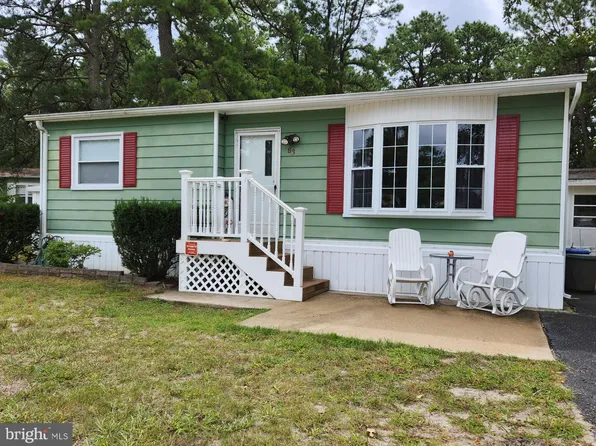 83 Woodchuck Pkwy, Whiting, NJ 08759